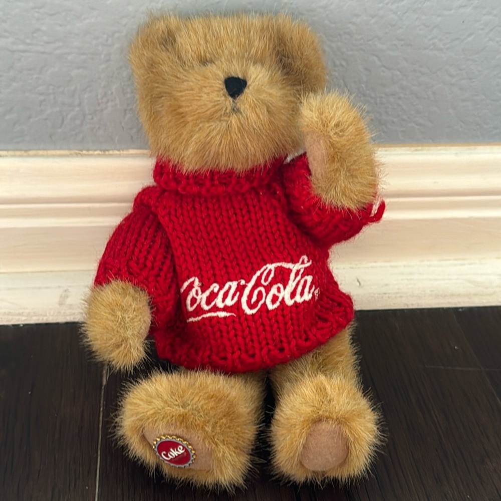 BOYDS BEARS JOHNNY RED KNIT SWEATER COLLECTIBLE